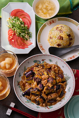 9月バリエBメニュー：贅沢麻婆茄子＆ごろごろ焼豚炒飯